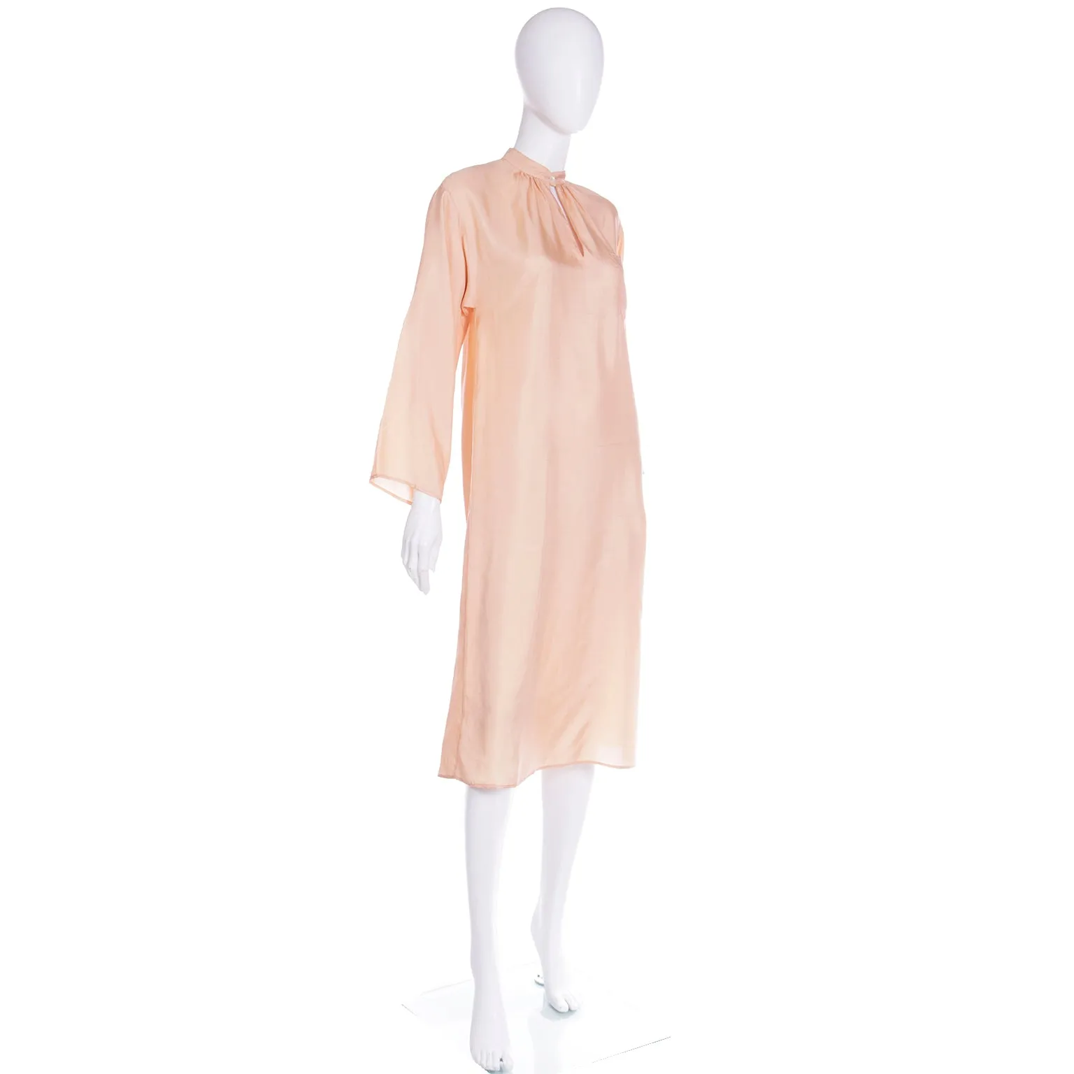 1970s Vintage Peach Day Dress With Band Collar & Rolled Tab Sleeves