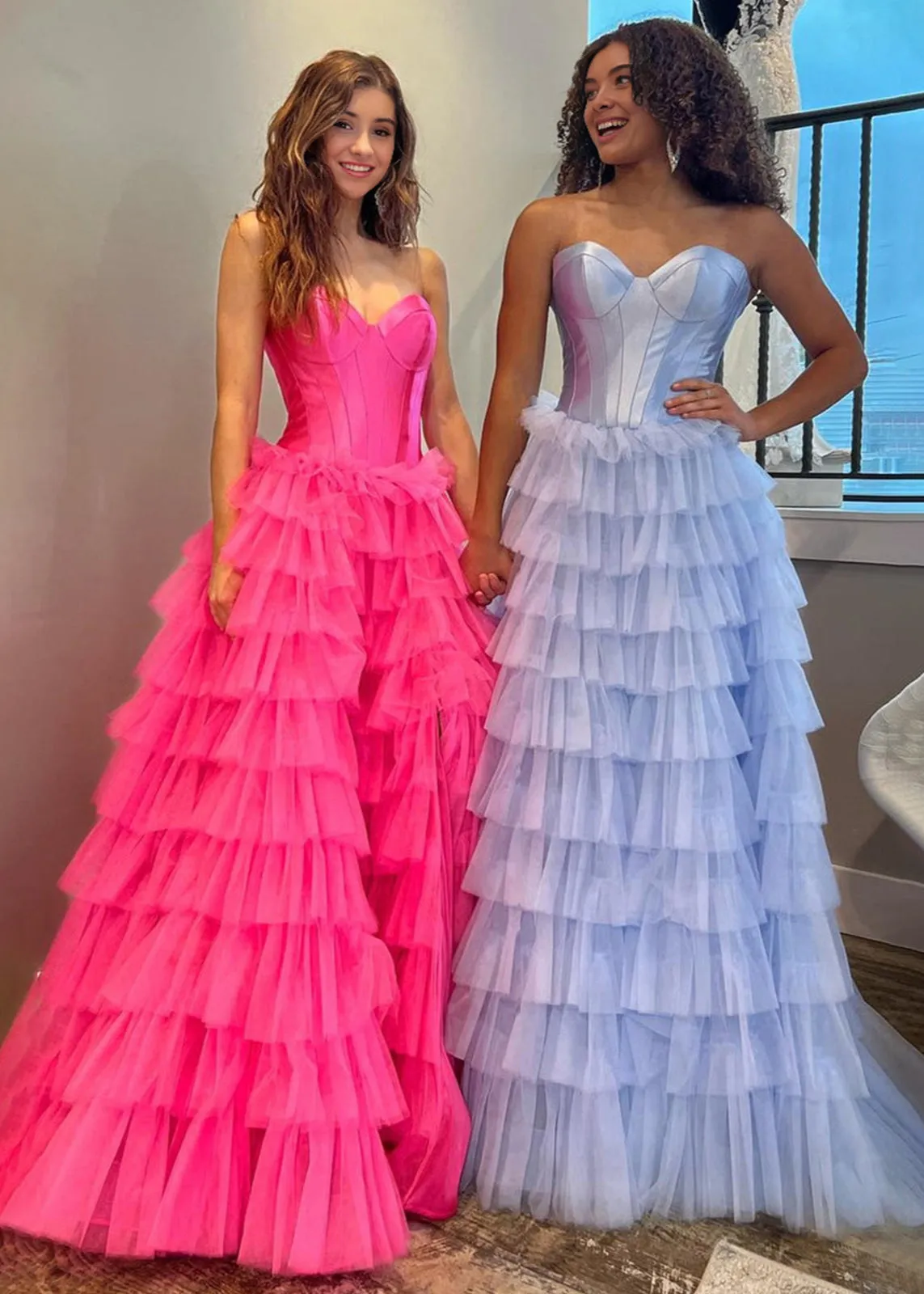 Harmony |A-Line Sweetheart Tiered Tulle Prom Dress with Slit