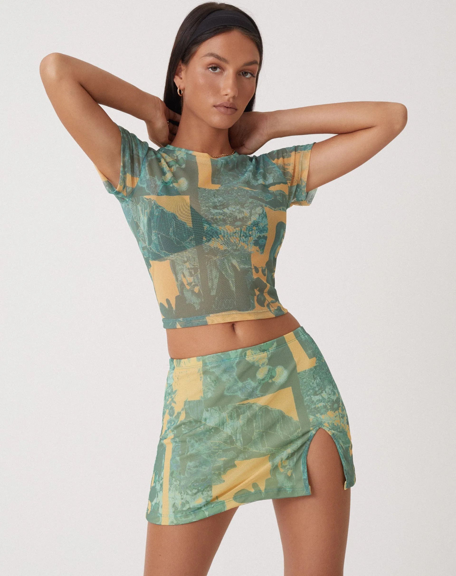 MOTEL X OLIVIA NEILL Pelma Mini Skirt in Collage Floral Shadow Green