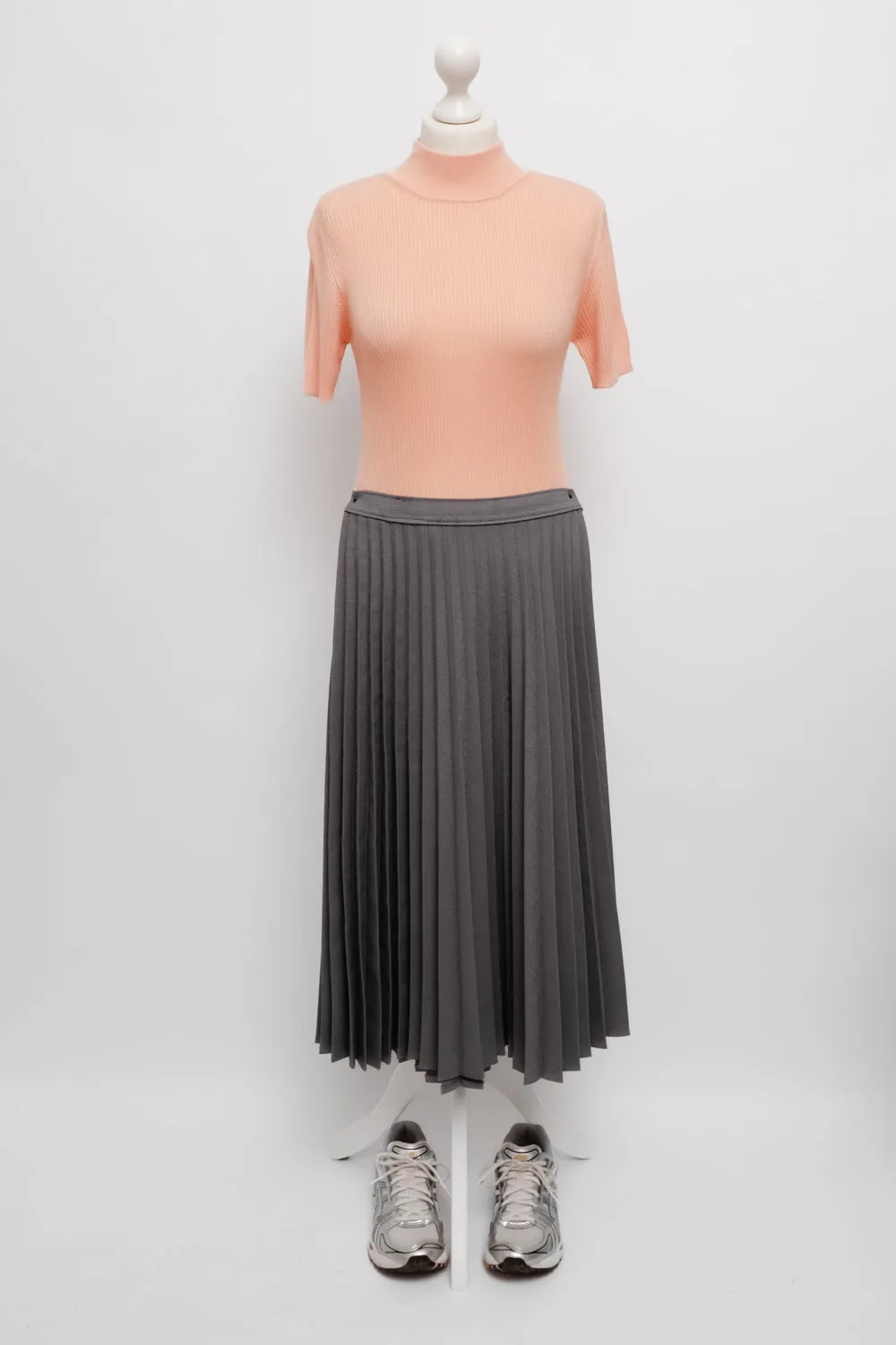 PLEATED GREY MIDI VINTAGE SKIRT