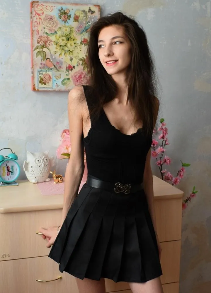 VenusFox Fashion high waist pleated Cosplay skirt